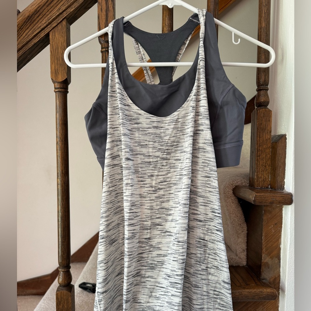 Lululemon grey sports bra and tank top